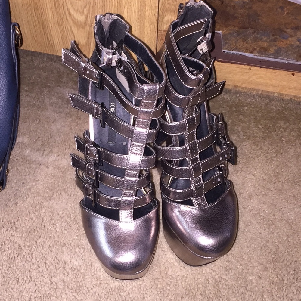 Forever 21 heeled shoes